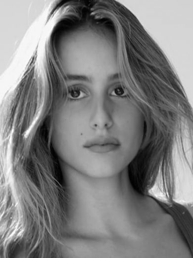 Nell Verlaque